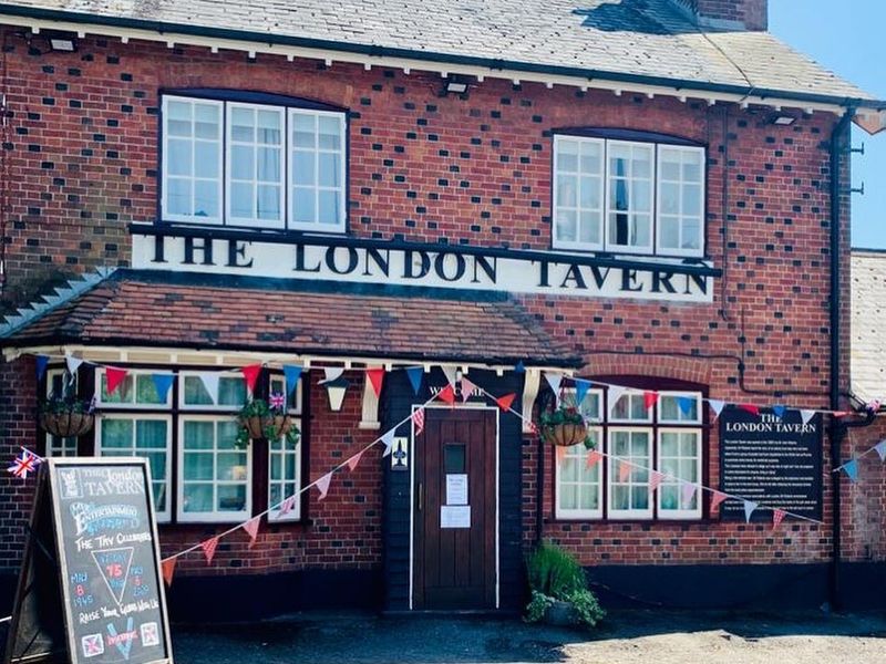 London Tavern, Poulner. (Pub, External, Key). Published on 23-07-2020