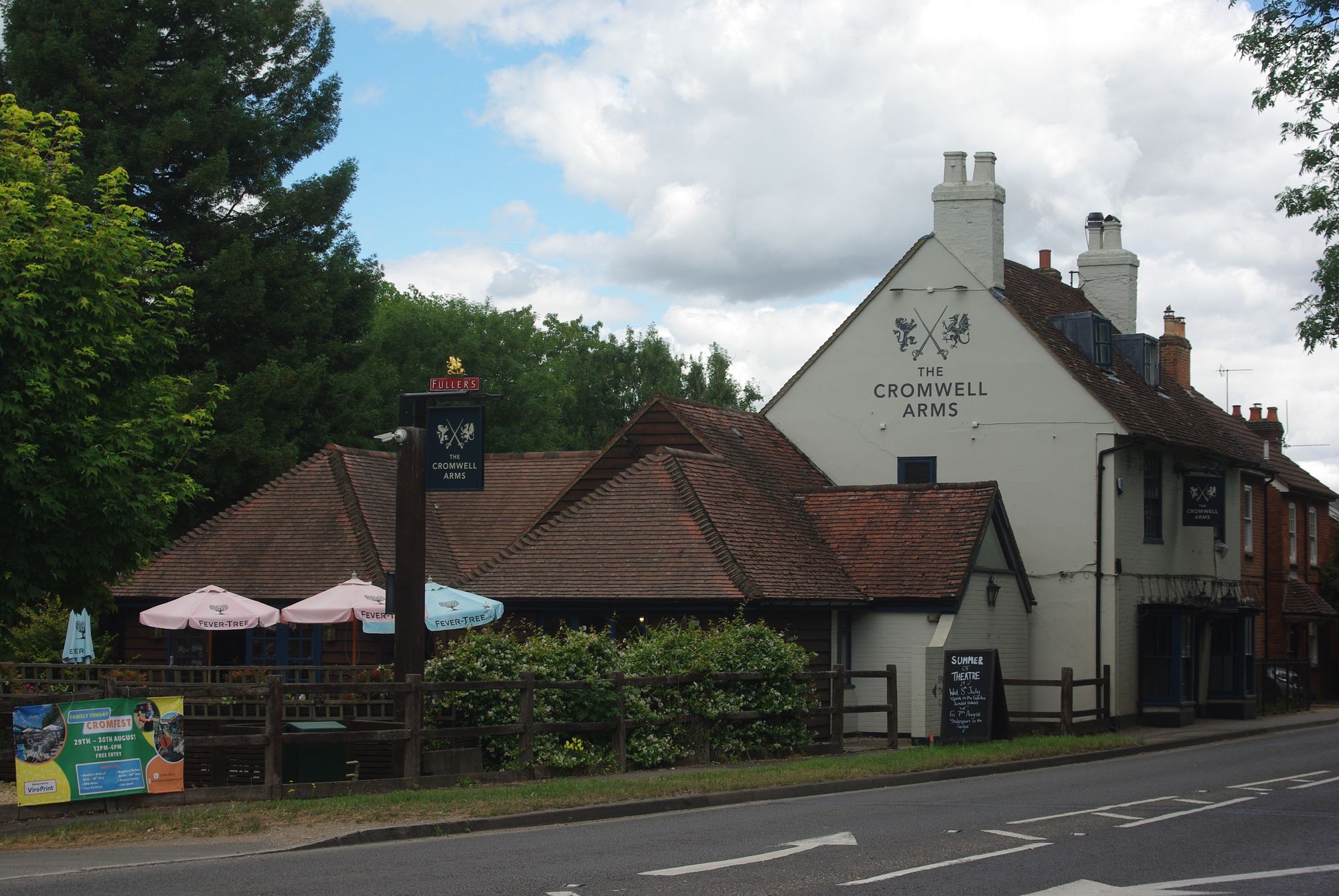 Cromwell Arms, Romsey (Photo: Geoff Marsh - 01/07/2026). (Pub, External, Key). Published on 01-07-2026