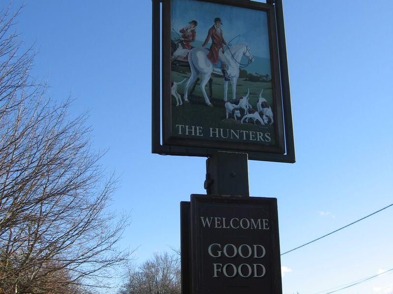 Hunters Inn, Romsey. (Sign). Published on 02-02-2013
