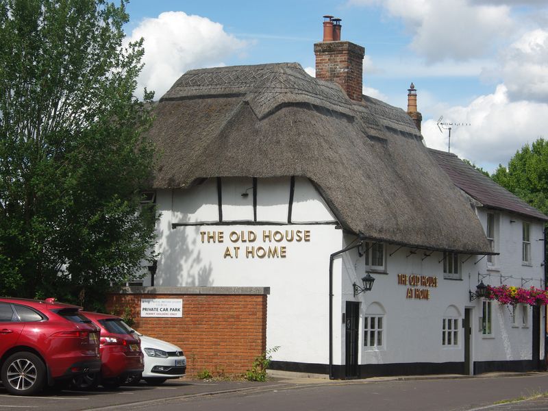 Old House at Home, Romsey (Photo: Geoff Marsh - 01/07/2026). (Pub, External). Published on 01-07-2026 