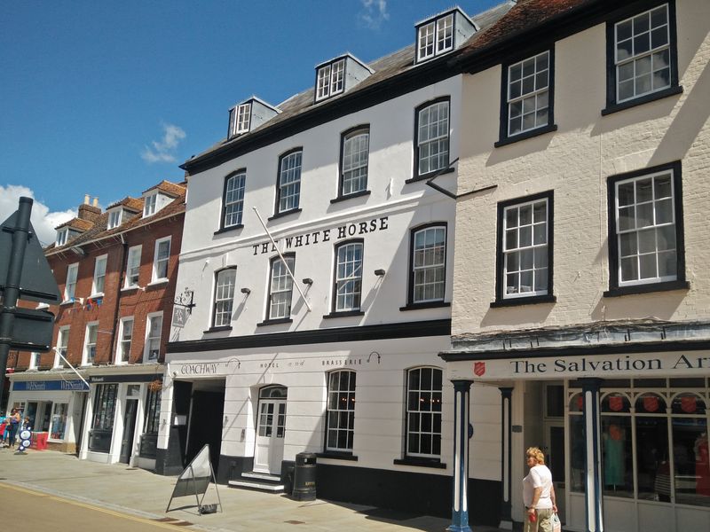 White Horse, Romsey. (Pub, External). Published on 21-07-2020