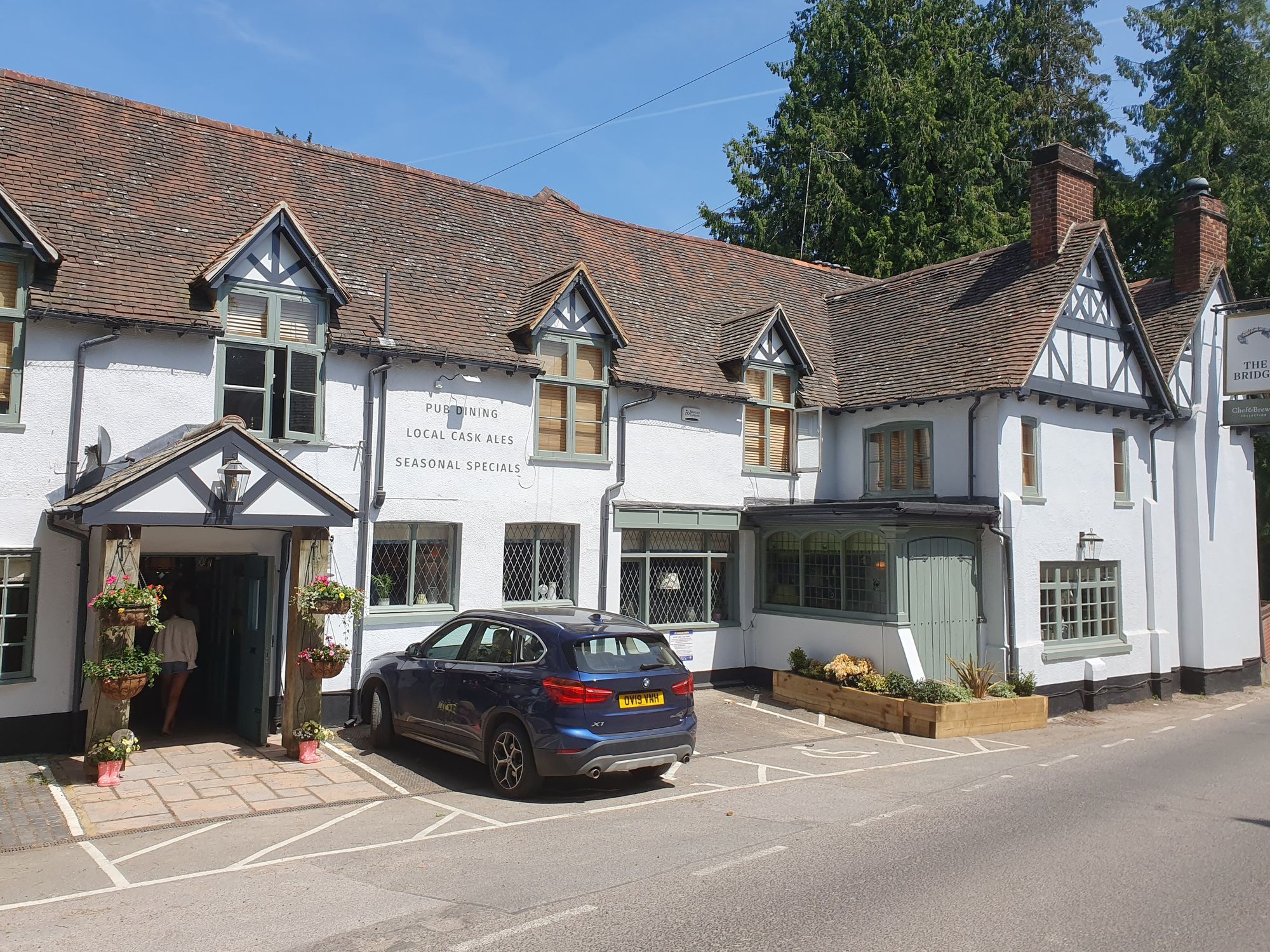 Bridge Inn, Shawford 29/05/2023 (Photo: Pete Horn). (Pub, External, Key). Published on 29-05-2023