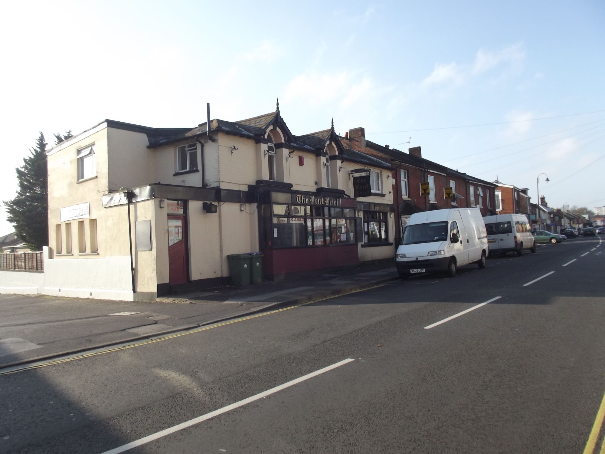 Bent Brief, Southampton. (Pub, External). Published on 13-11-2011