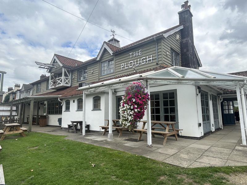 (Pub, Key). Published on 01-10-2025