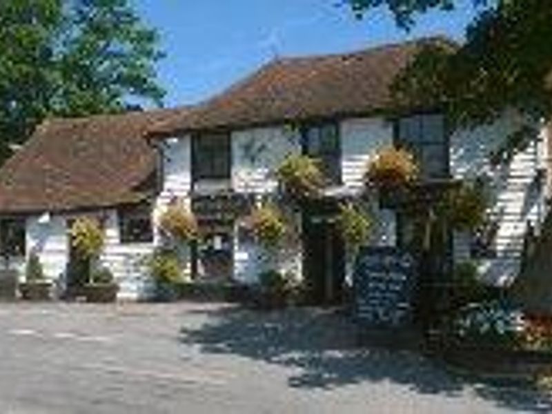 Exterior view. (Pub). Published on 11-08-2014