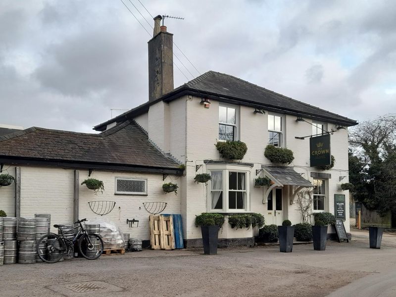 Crown. (Pub, Key). Published on 02-02-2023
