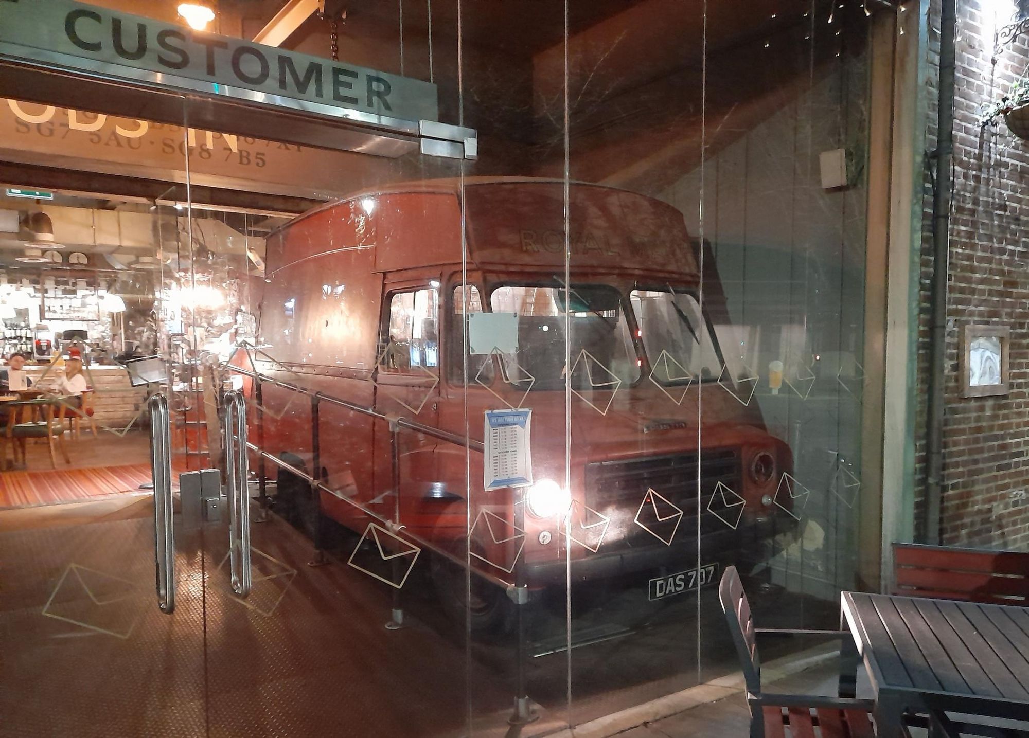 Jolly Postie. (Pub). Published on 03-11-2026