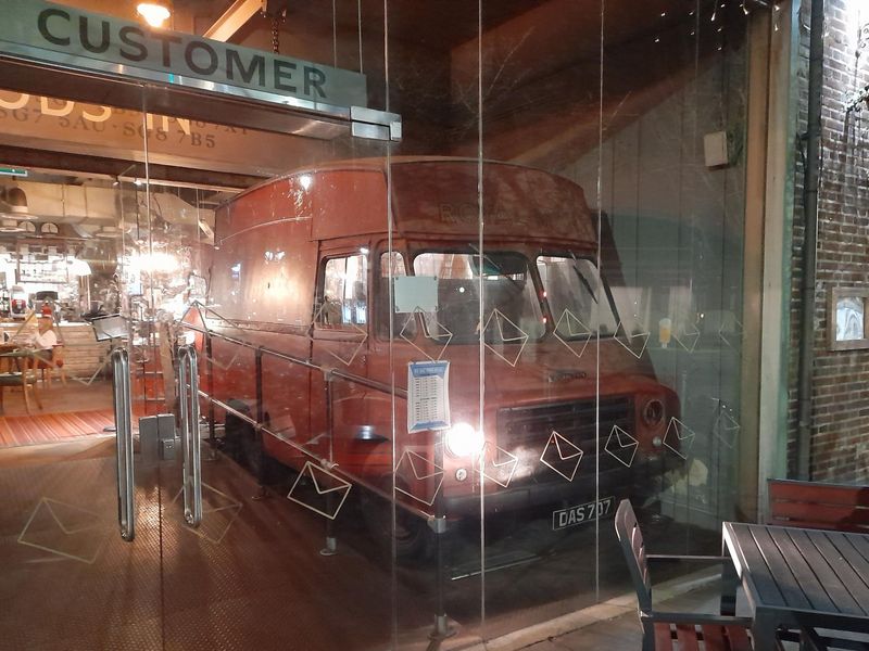 Jolly Postie. (Pub). Published on 03-11-2026 