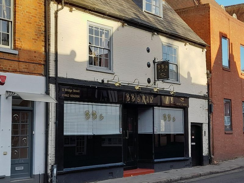 BB's bar. (Bar, Key). Published on 01-01-1970