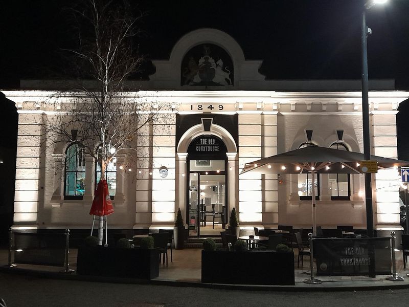 Old Courthouse. (Pub, Key). Published on 01-01-1970