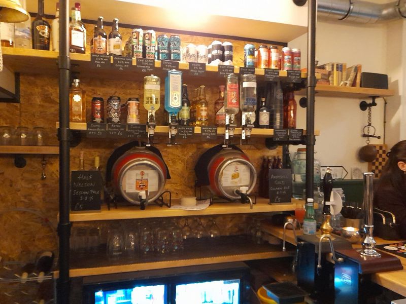 Hamm, Hitchin. (Bar). Published on 01-01-1970 