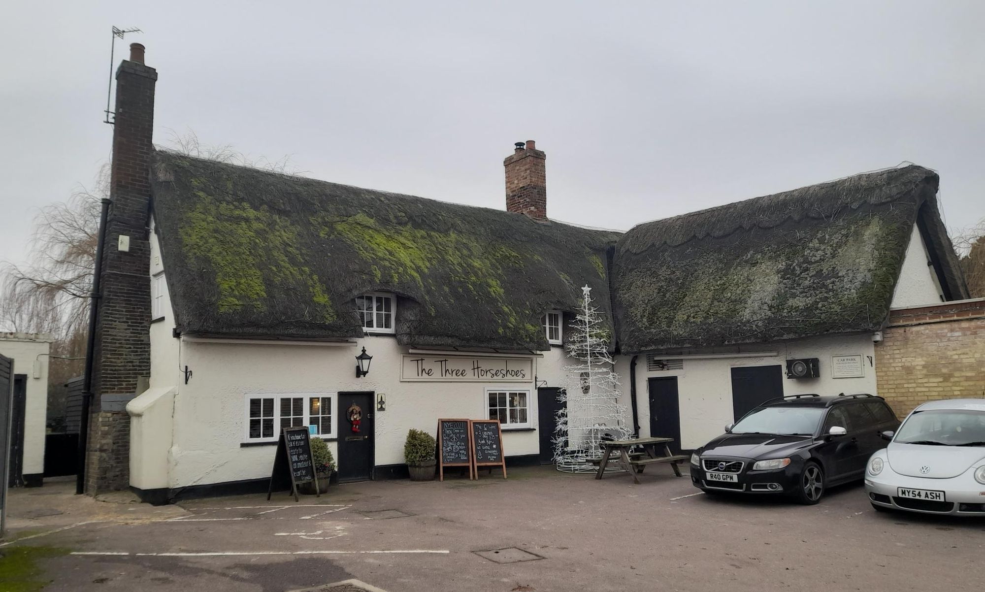 Three Horseshoes . (Pub, Key). Published on 01-01-1970