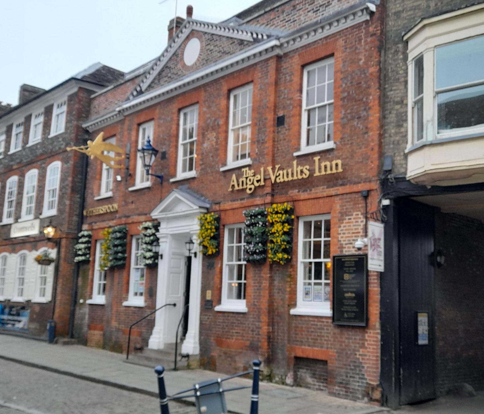 Angel Vaults Inn. (Pub, Key). Published on 01-01-1970