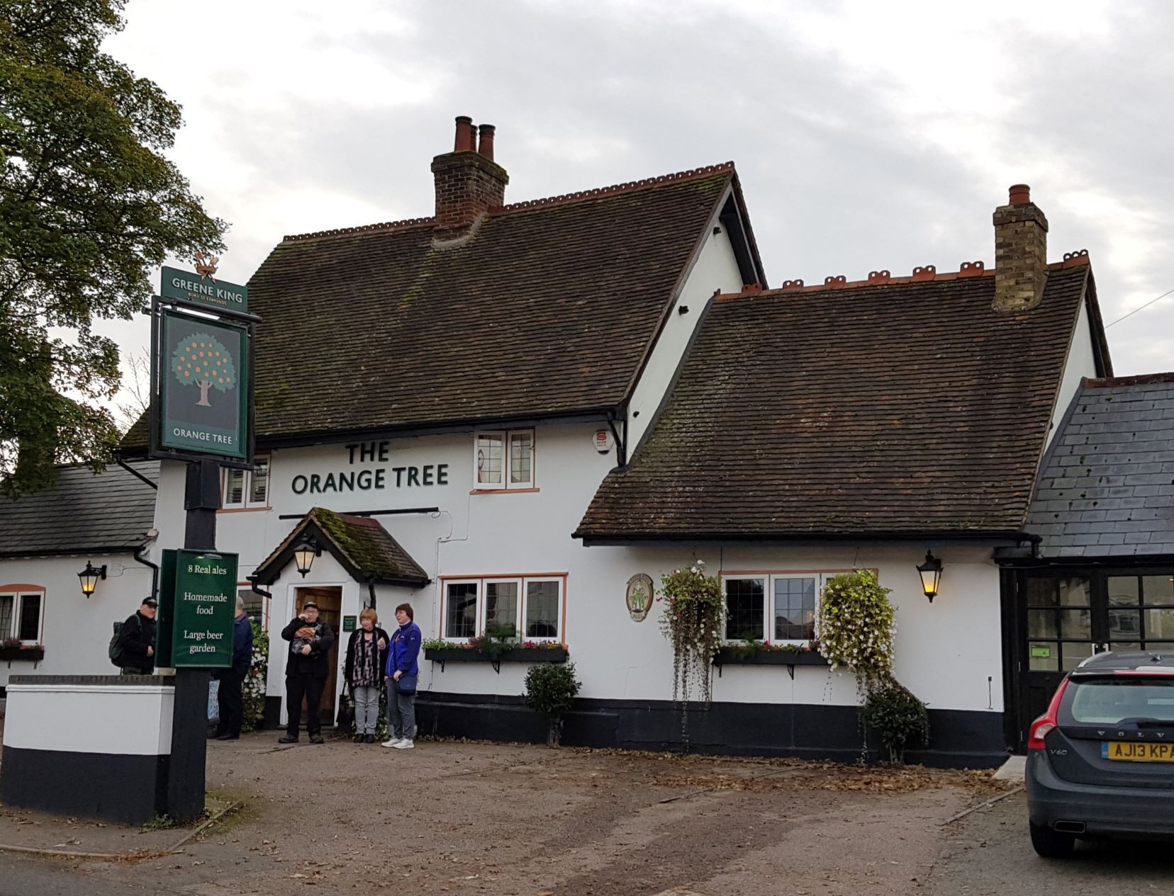 Orange Tree. (Pub). Published on 01-01-1970