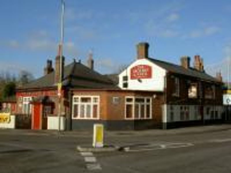 Orchard and Anvil at Hitchin. (Pub, External). Published on 01-01-1970