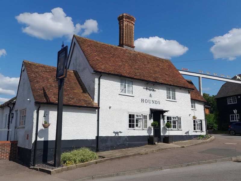 Fox & Hounds. (Pub). Published on 01-01-1970 