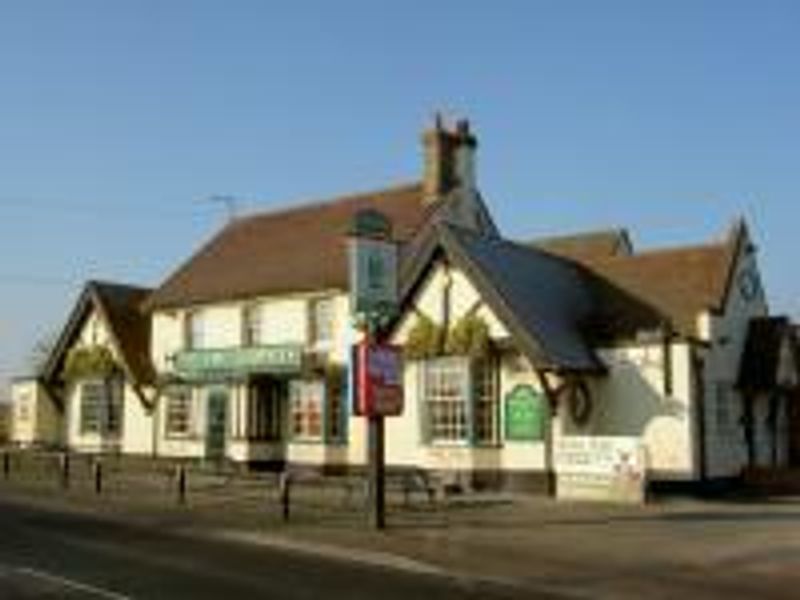 Two Chimneys at Letchworth. (Pub, External). Published on 01-01-1970 