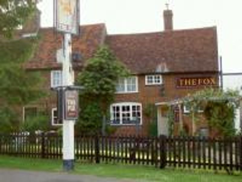 Fox at Pirton. (Pub, External). Published on 01-01-1970