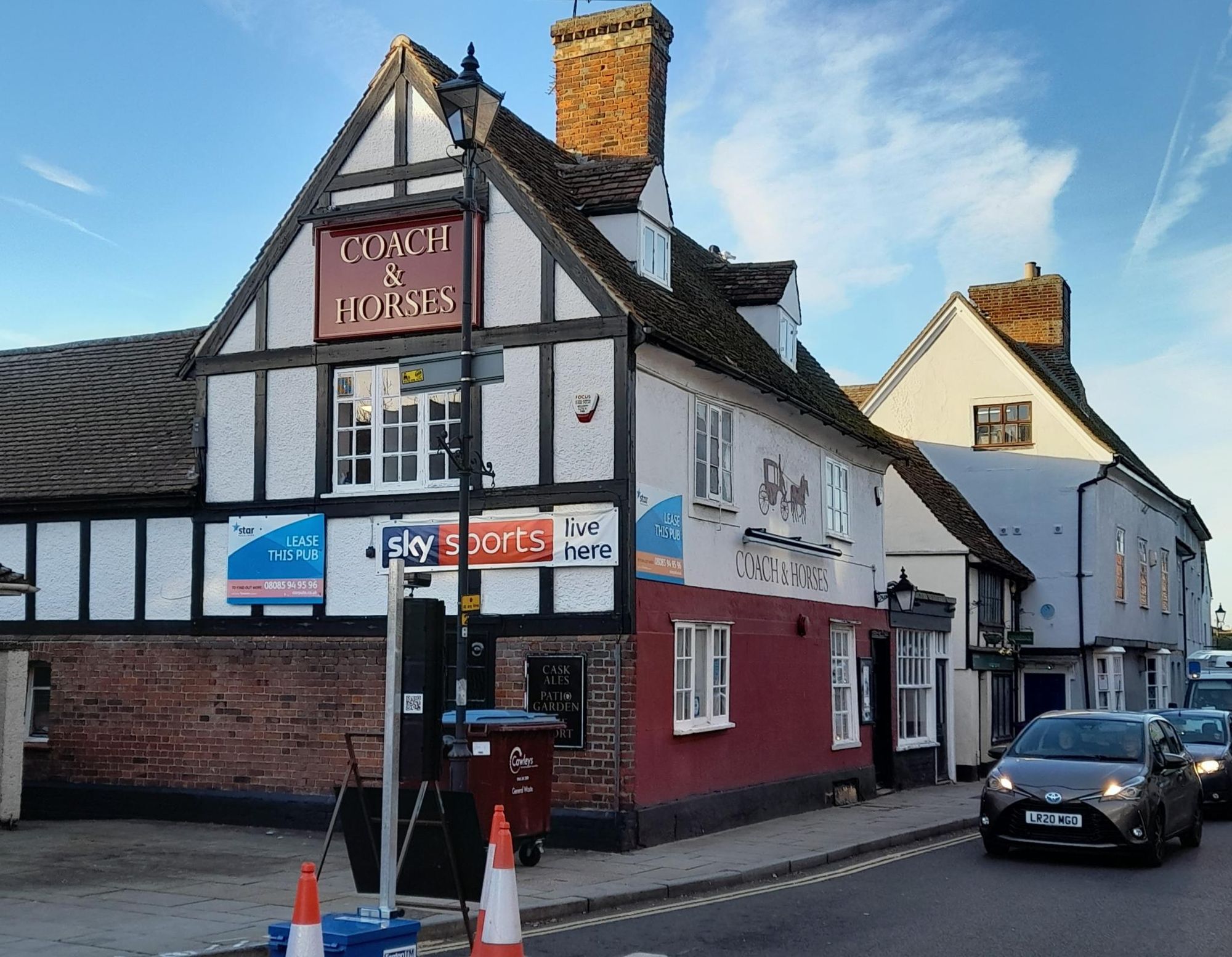 Coach & Horses. (Pub). Published on 12-09-2021