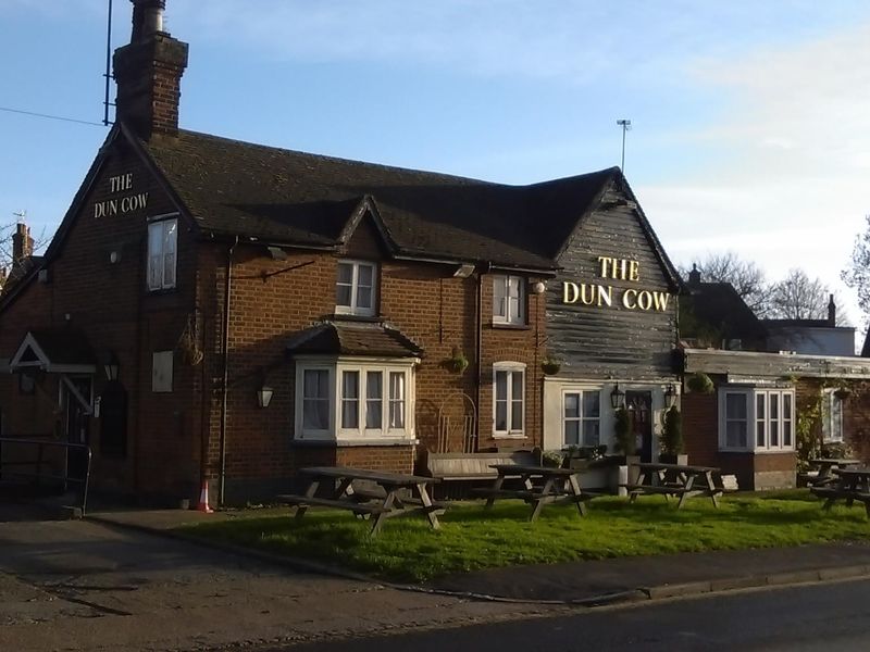 Dun Cow. (Pub, Key). Published on 01-01-1970