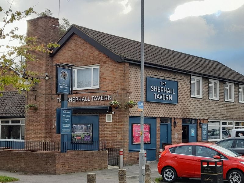 Shephall Tavern. (Pub). Published on 11-04-2021