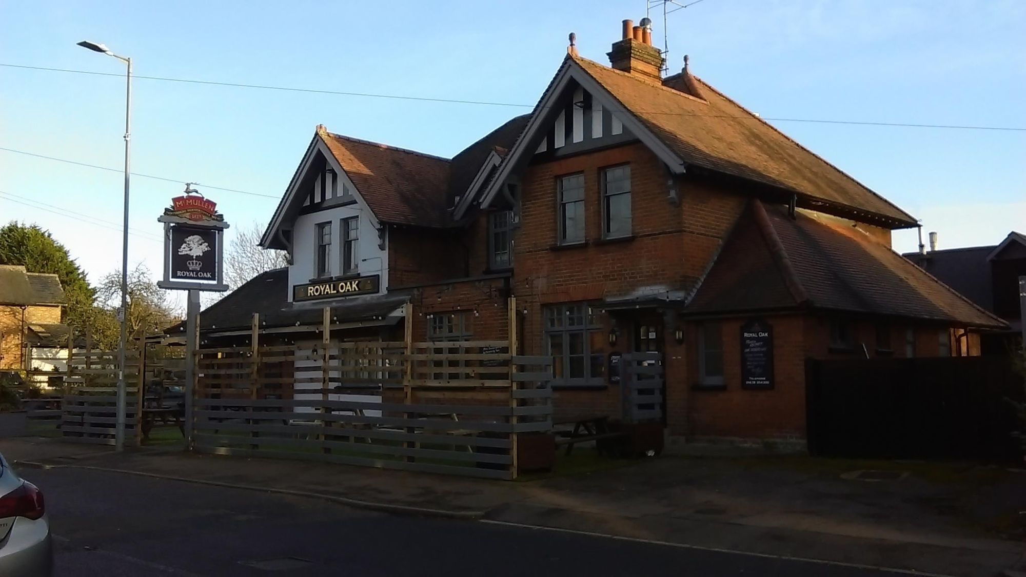 Royal oak. (Pub, Key). Published on 01-01-1970