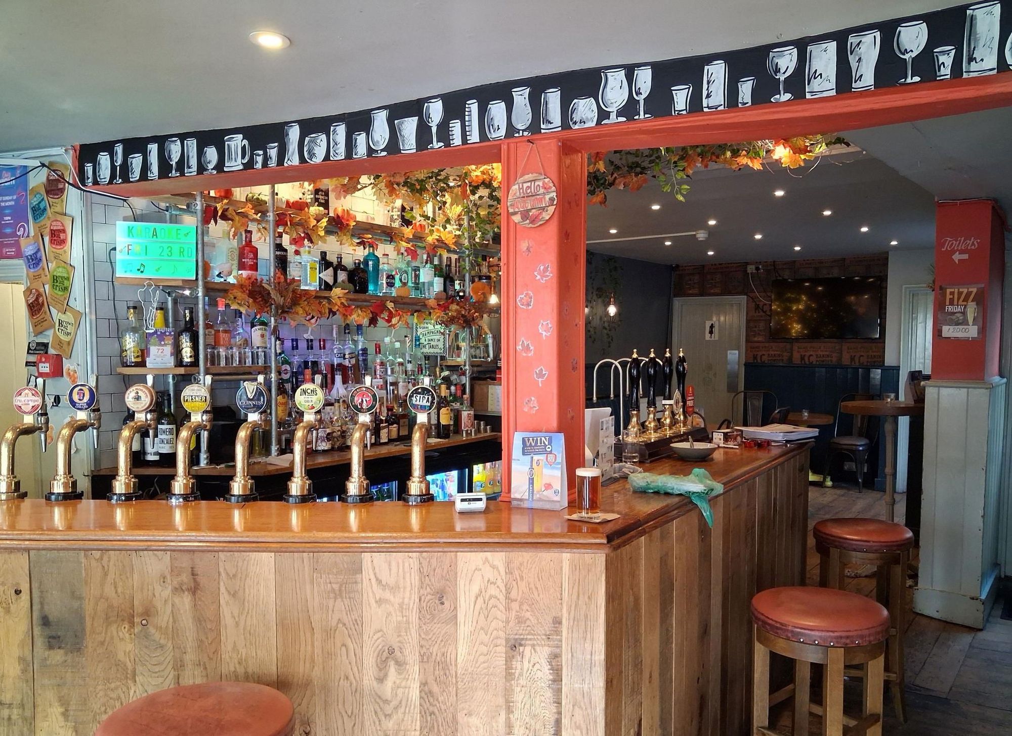 Old Town Bar. (Pub). Published on 01-01-1970