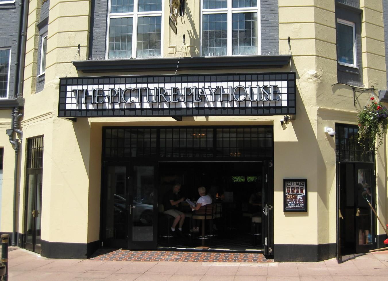 (Pub, External, Sign). Published on 22-07-2017