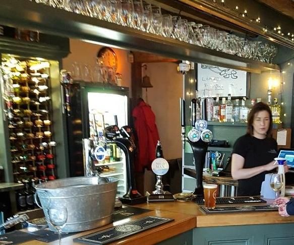 (Pub, Bar). Published on 23-04-2018