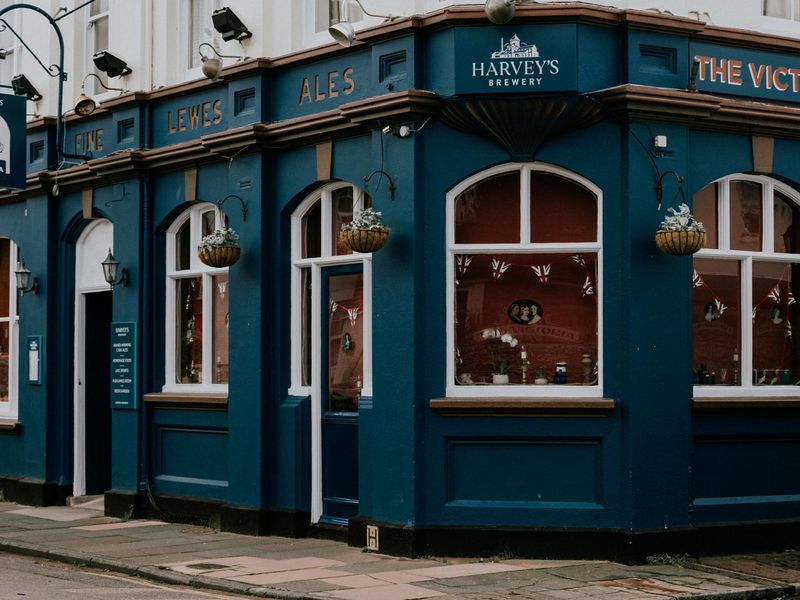(Pub, External, Key). Published on 02-06-2025