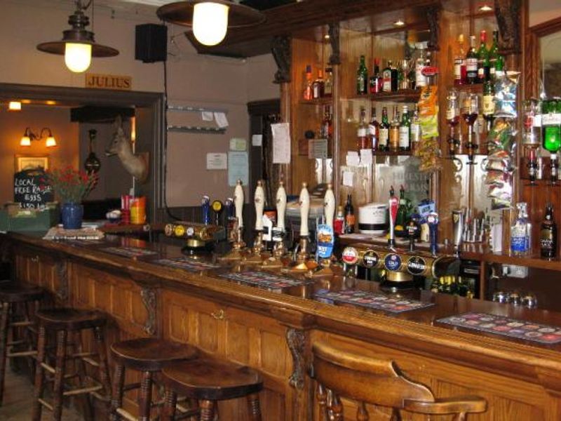 (Pub, Bar). Published on 26-02-2015 