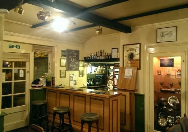 (Pub, Bar). Published on 25-03-2015