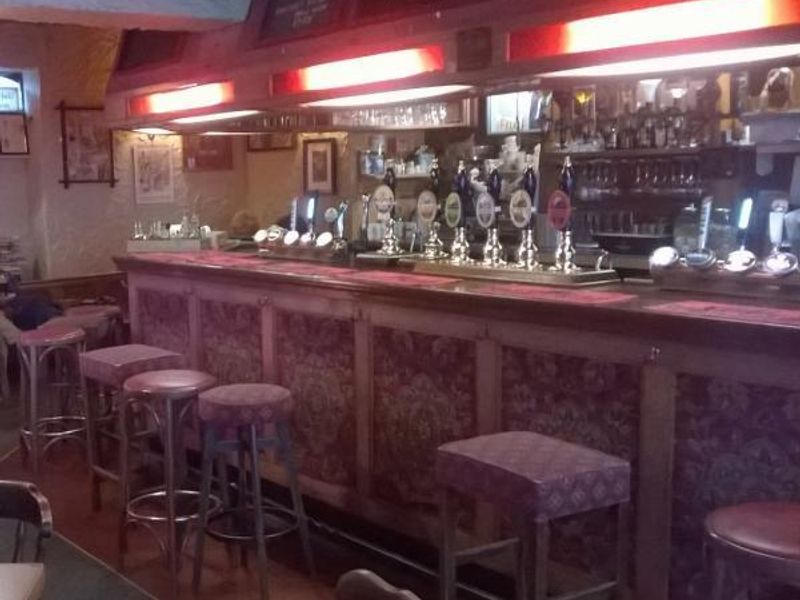 (Pub, Bar). Published on 16-02-2015 