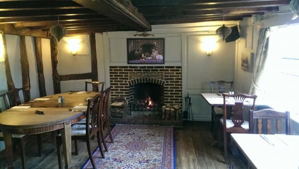 (Pub, Restaurant). Published on 24-12-2014