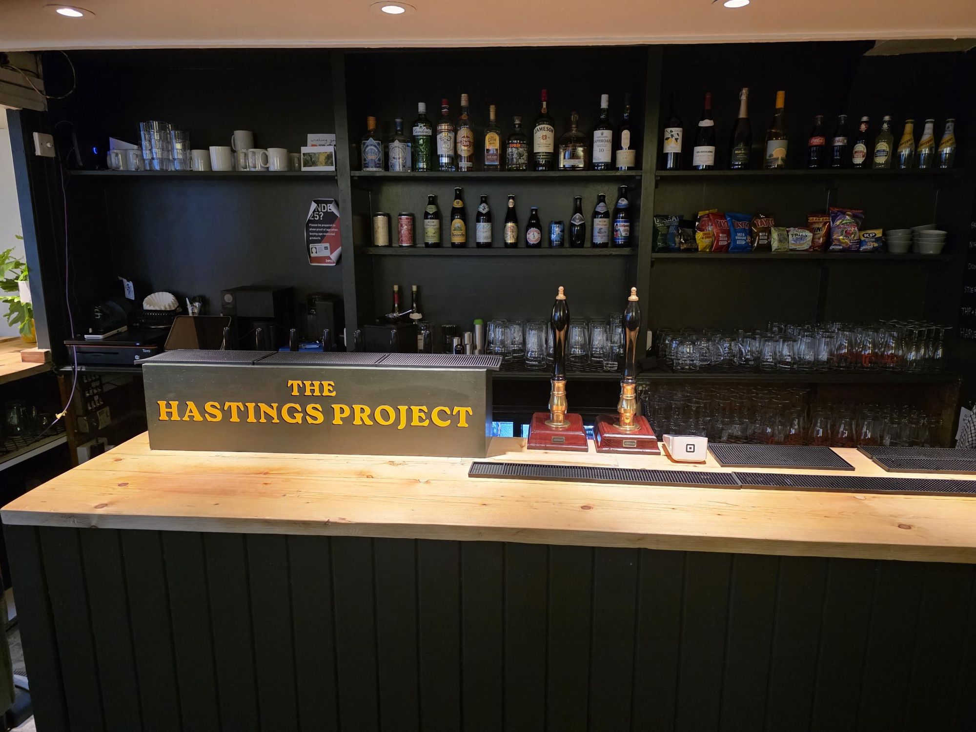 (Pub, Bar). Published on 12-03-2026