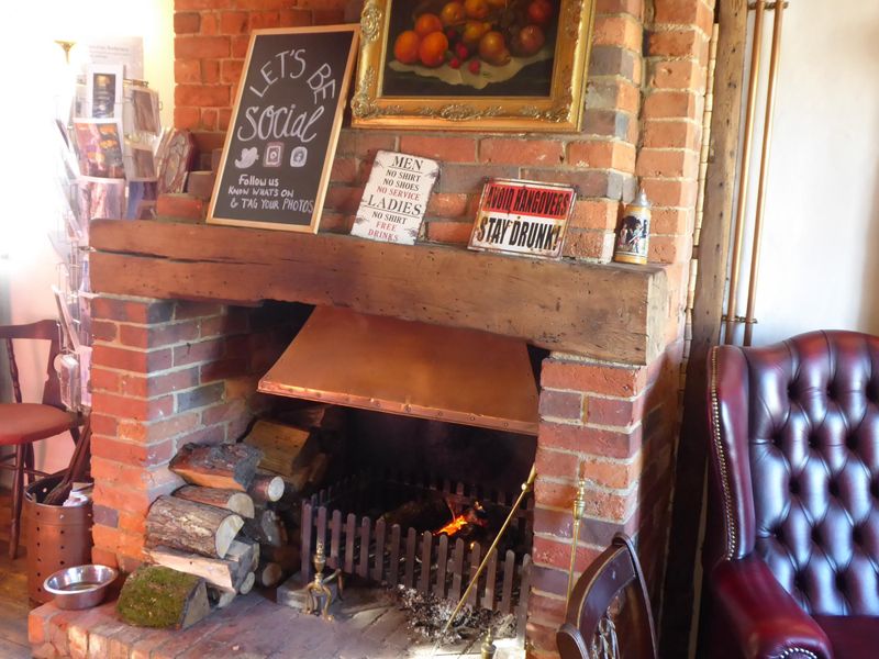 (Pub, Bar). Published on 14-02-2020 