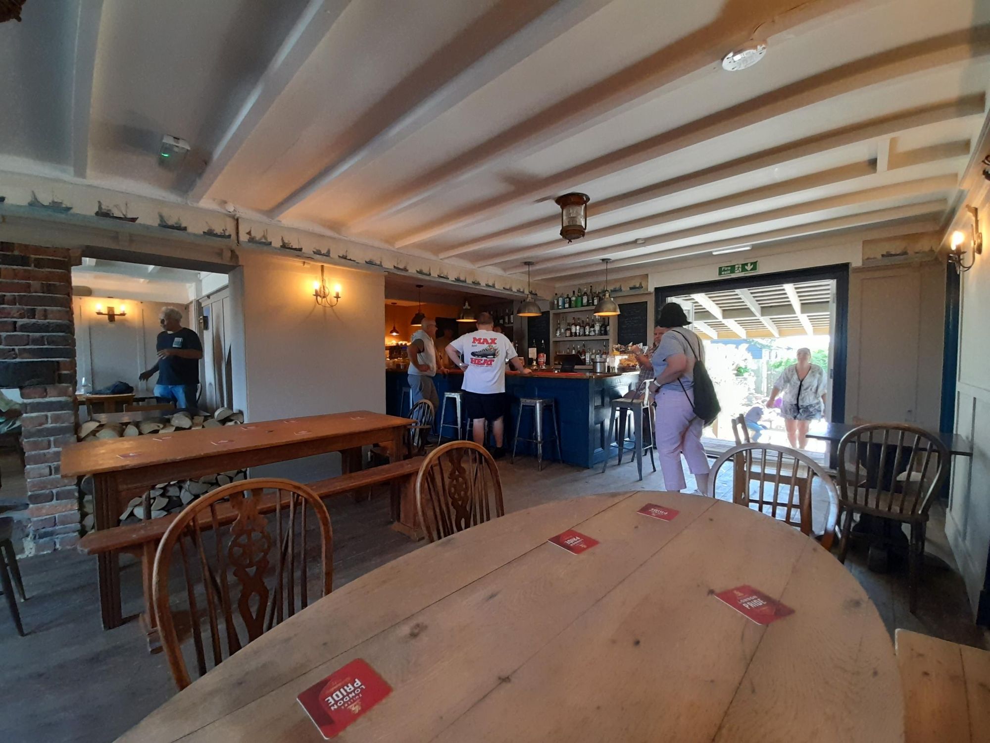 (Pub, Bar). Published on 16-06-2026