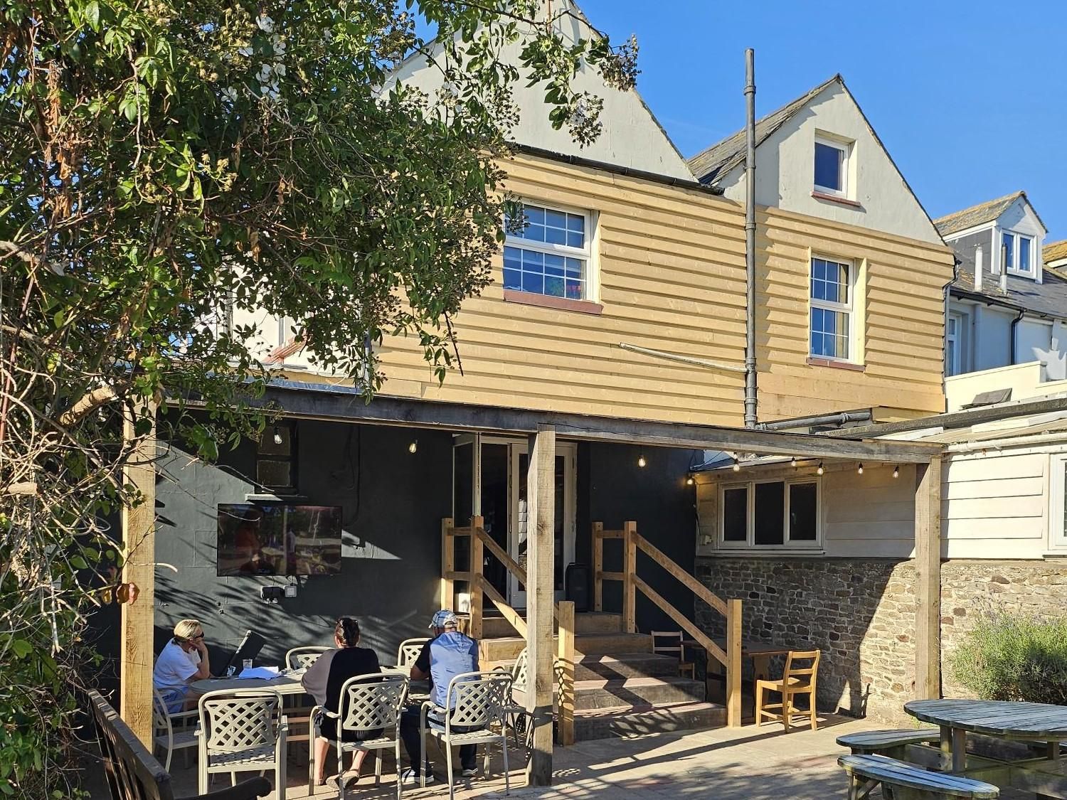 (Pub, Garden). Published on 22-06-2026