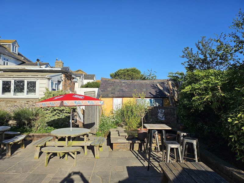 (Pub, Garden). Published on 22-06-2026 