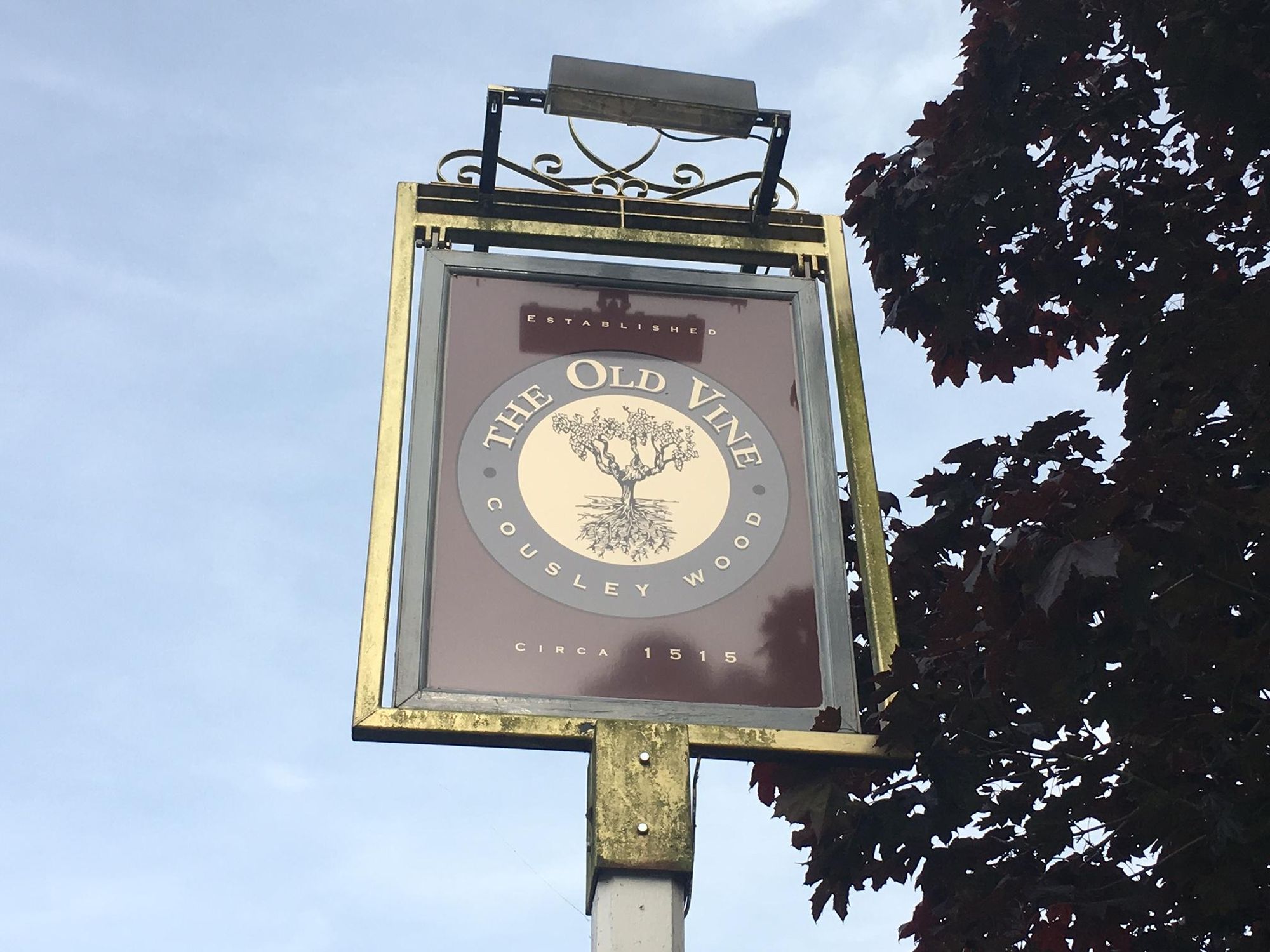 (External, Sign). Published on 06-09-2017