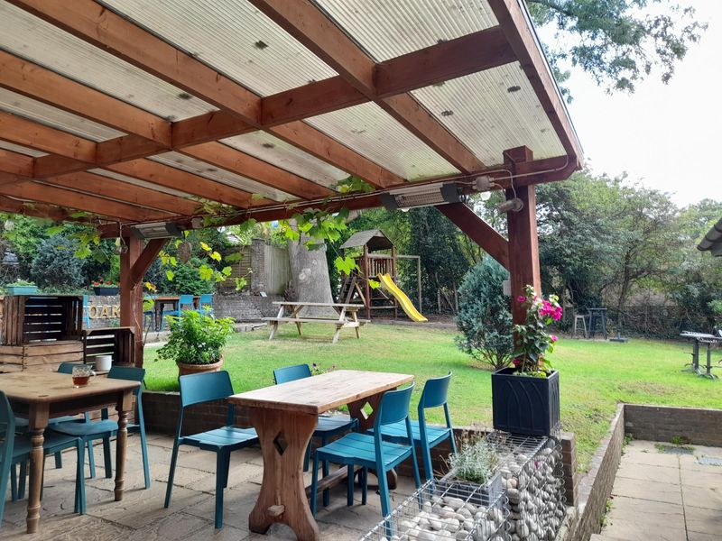 (External, Garden). Published on 12-09-2026