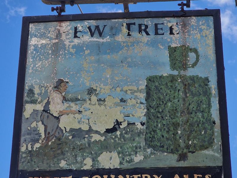 Pub sign. (Sign). Published on 21-09-2025 