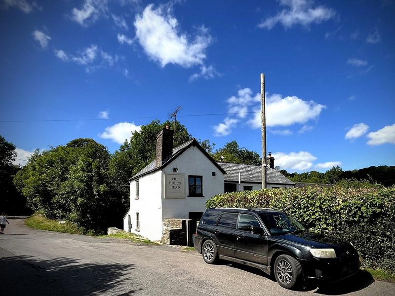 Front of pub. (External, Key). Published on 28-01-2026