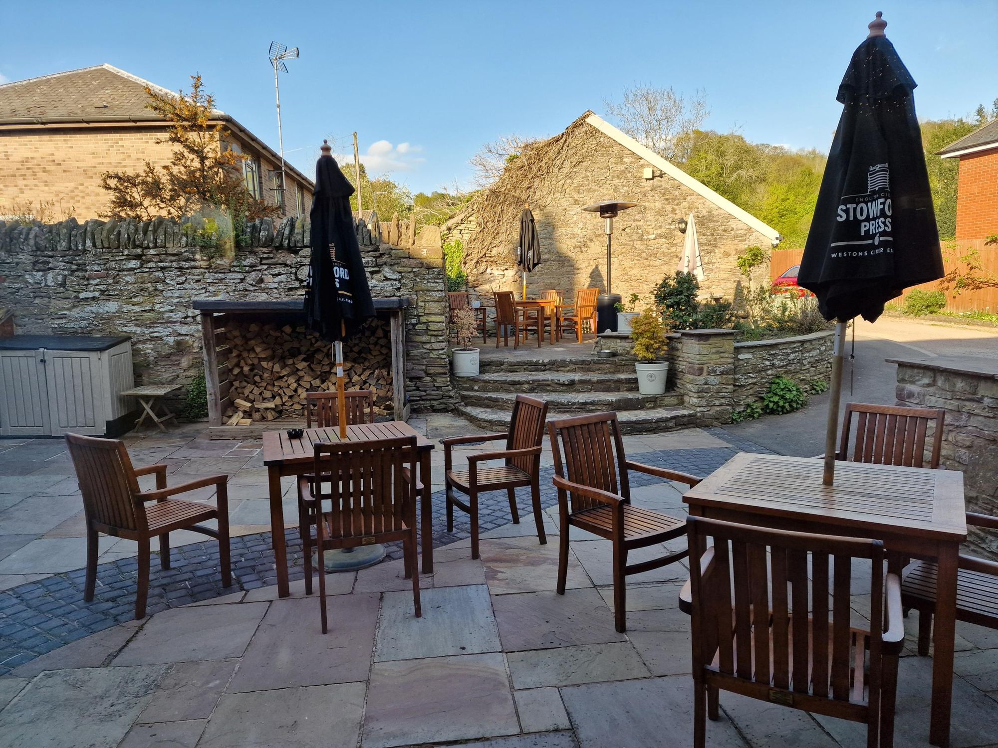 DP 04/24. (External, Garden). Published on 25-04-2024
