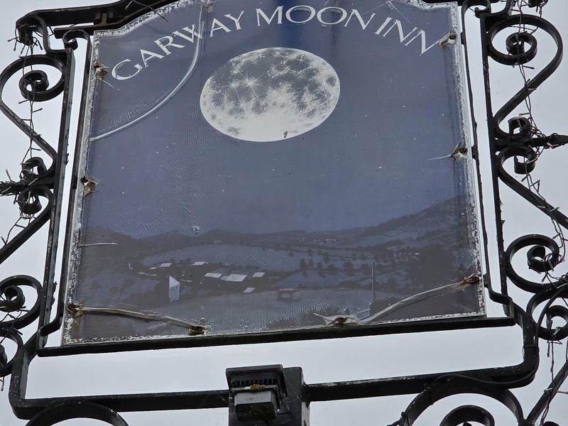 Pub sign. (Sign). Published on 06-08-2026