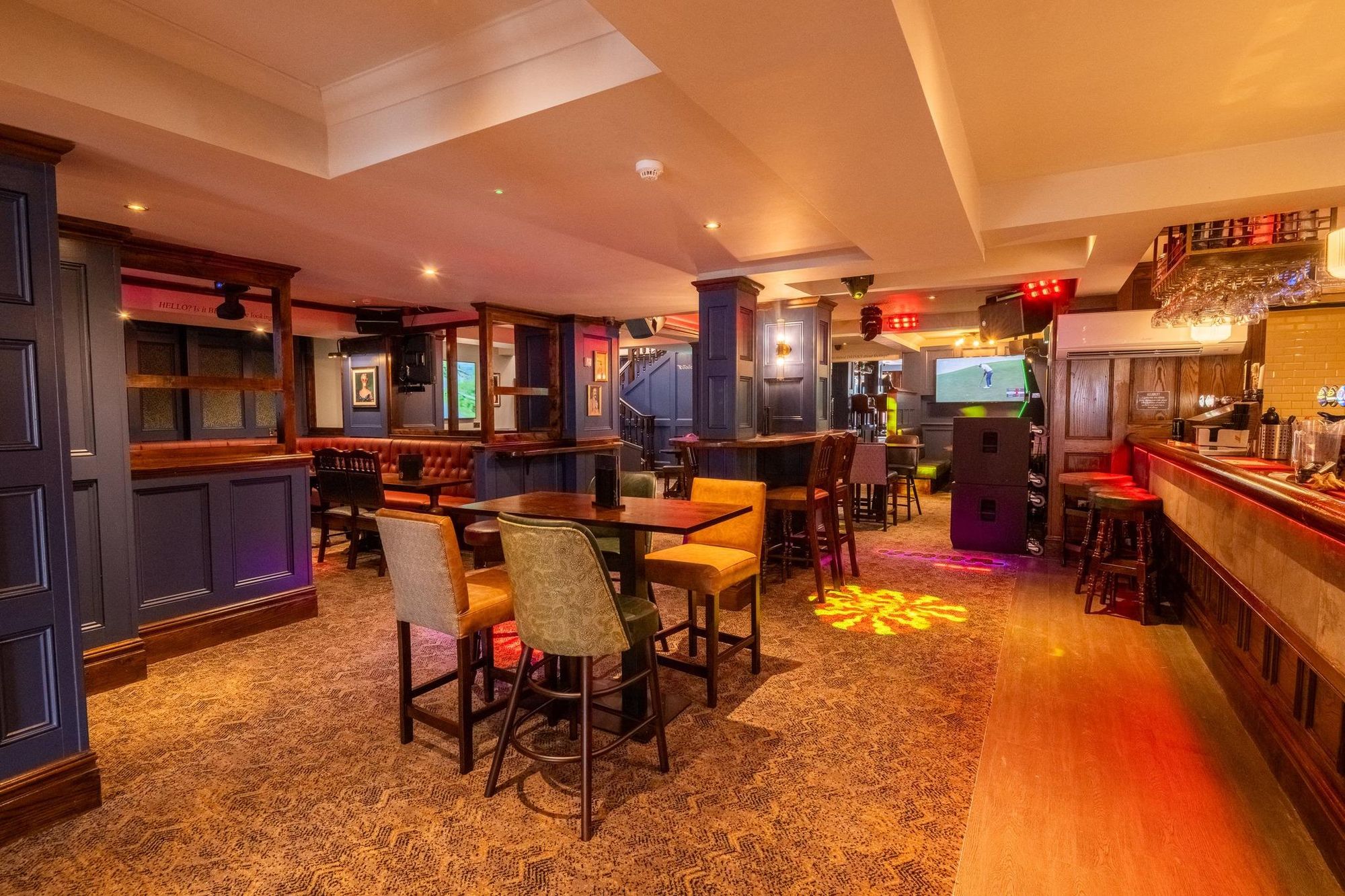 Bar area. (Bar). Published on 03-06-2024