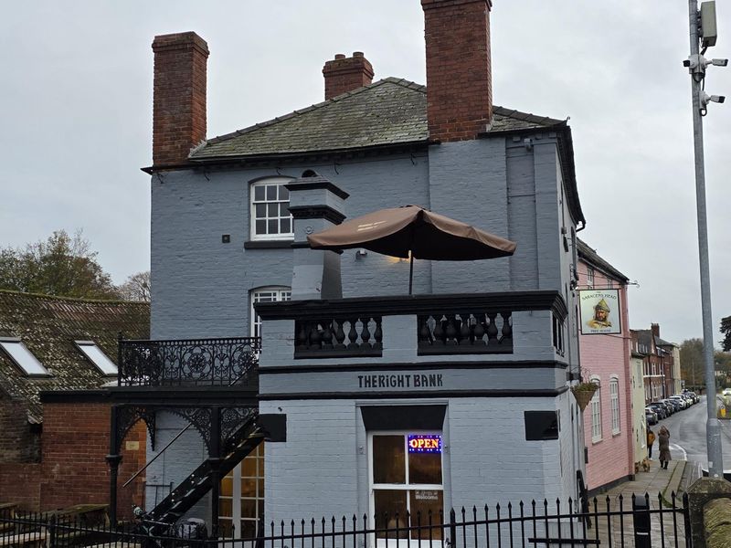 "The Right Bank". (External). Published on 11-12-2025 