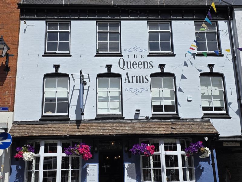 Front of pub. (External). Published on 10-08-2026