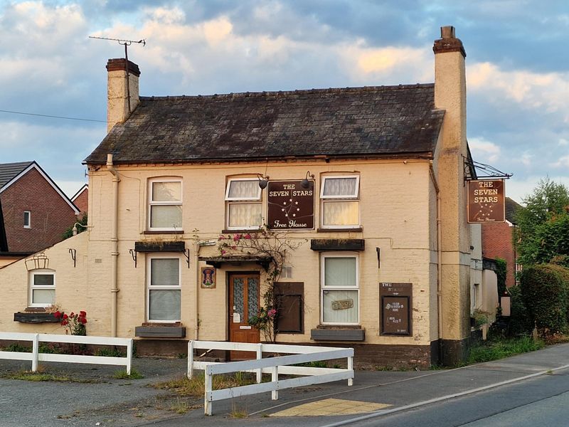 Front of pub. (External, Key). Published on 26-06-2024