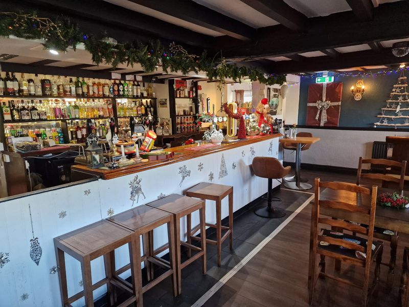 Front bar. (Bar). Published on 02-12-2024